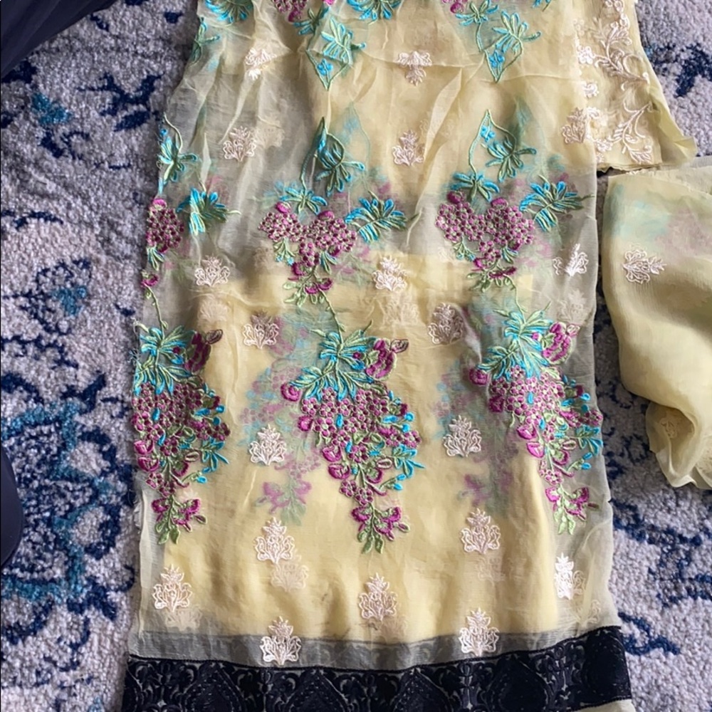 Yellow Floral Net